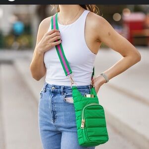 WanderFull green Glossy‎ Handle HydroBag –